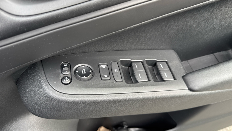 Honda HR-V 1.5 eHEV Elegance 5dr CVT Hybrid Hatchback